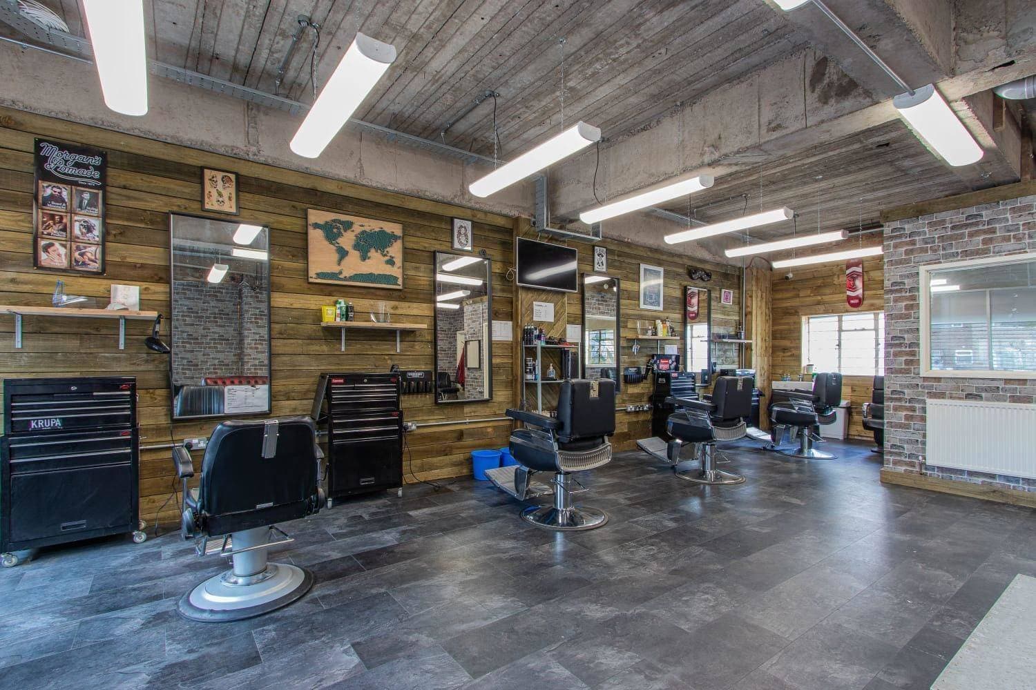 Inside Alpha Omega Grooming